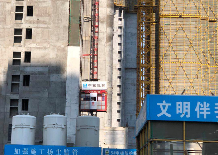 建筑施工升降機(jī) 建筑施工升降機(jī)